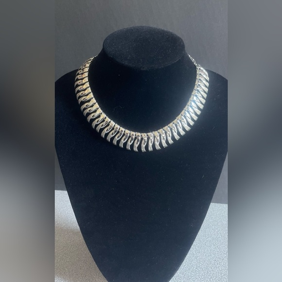 Coro Jewelry - Vintage Coro Silver Toned Necklace